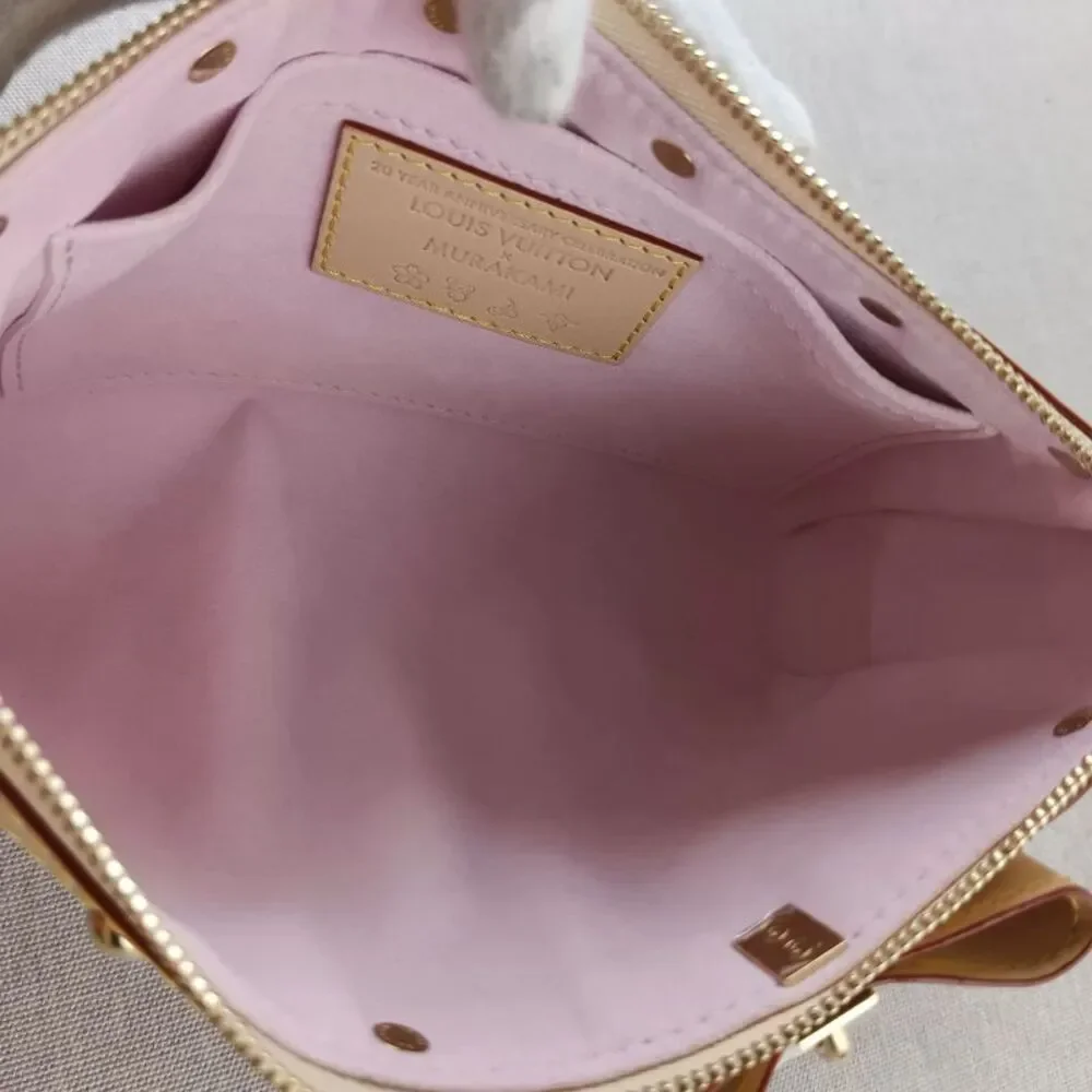 Louis Vuitton Women Pre-Loved Bag Brand New Condition